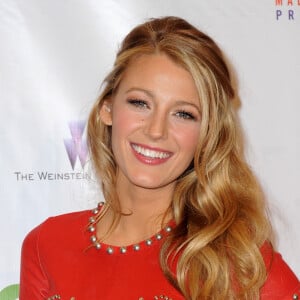 Blake Lively au concert de charité au profit des victimes de l'ouragan Sandy, à New York le 12 décembre 2012