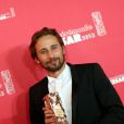  Matthias Schoenaerts (meilleur espoir masculin) - Photocall des lauréats - 38e Cérémonie des Césars à Paris le 22 février 2013 
