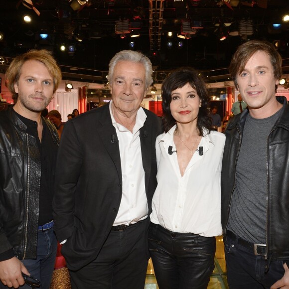 Florian Zeller, Thomas Dutronc, Pierre Arditi et sa femme Evelyne Bouix - Enregistrement de l'émission "Vivement Dimanche" à Paris le 2 septembre 2015 diffusée le 6 septembre 2015