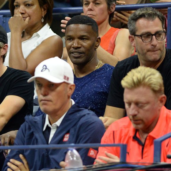 Niall Horan et Jamie Foxx sur le court Athur Ashe à l'USTA Billie Jean King National Tennis Center de New York lors de l'US Open, le 2 septembre 2015