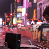 Image extraite de "Stromae Takes America" - "Papaoutai" à New York, septembre 2015.
