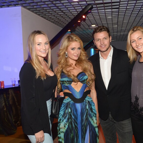 Paris Hilton, Gareth Wittstock, frère de la princesse Charlène de Monaco, sa compagne Roisin Galvin lors des NRJ DJ Music Awards à Monaco, le 12 novembre 2014.