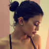 Kylie Jenner dévoile son nouveau piercing à l'oreille droite. Photo publiée le 31 août 2015.