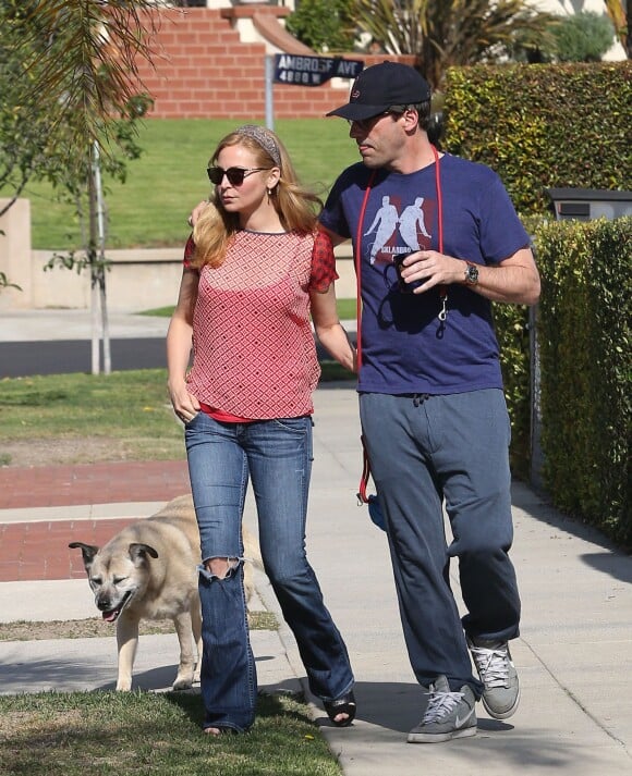 Jon Hamm et sa femme Jennifer Westfeldt à Los Feliz, le 23 janvier 2014.