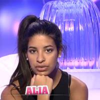 Secret Story 9 : Alia et Manon nominées, Coralie s'acharne sur Alia