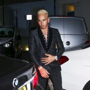 Lewis Hamilton arrive à la Gorden Fraser Gallery pour l'after party des GQ Men of the Year Awards 2015. Londres le 8 septembre 2015.