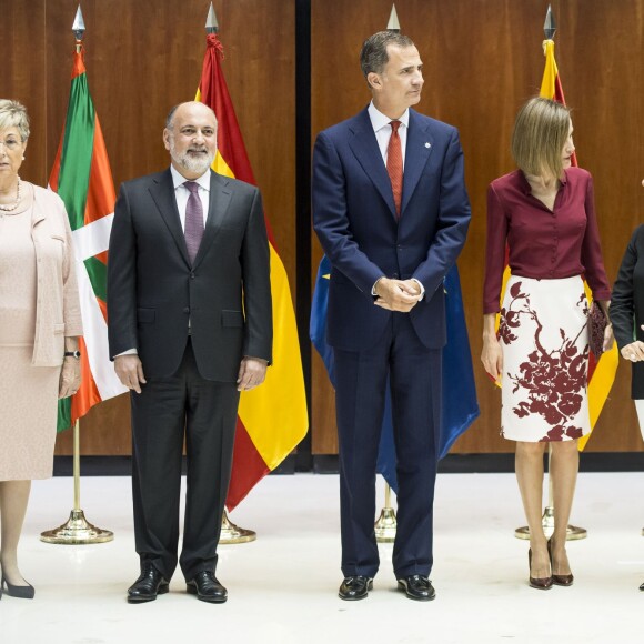 Letizia et Felipe VI d'Espagne célébraient le 9 septembre 2015 les 35 ans du Tribunal constitutionnel à Madrid à l'occasion d'un déjeuner qui y était organisé.