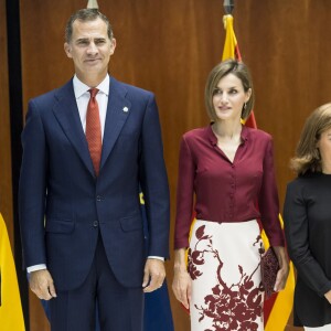 Letizia et Felipe VI d'Espagne célébraient le 9 septembre 2015 les 35 ans du Tribunal constitutionnel à Madrid à l'occasion d'un déjeuner qui y était organisé.