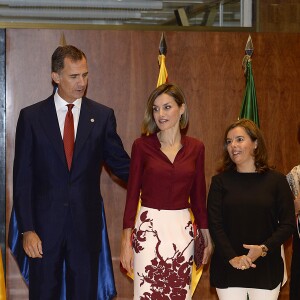 Letizia et Felipe VI d'Espagne célébraient le 9 septembre 2015 les 35 ans du Tribunal constitutionnel à Madrid à l'occasion d'un déjeuner qui y était organisé.