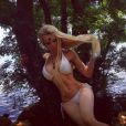 Valeria Lukyanova et son corps aux mensurations irréelles / photo postée sur Instagram.