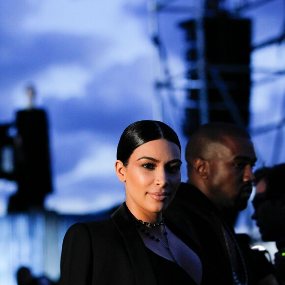 Kanye West et Kim Kardashian arrivent au Pier 26 pour assister au défilé Givenchy printemps-été 2016. New York, le 11 septembre 2015.