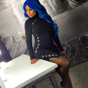 Blac Chyna avec une perruque bleue / photo postée sur Instagram.
