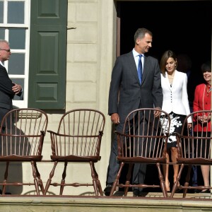 Le roi Felipe VI et la reine Letizia d'Espagne ont entamé leur visite officielle aux Etats-Unis, le 15 septembre 2015, à Mount Vernon, ancienne résidence et lieu de sépulture du premier président des Etats-Unis, George Washington.