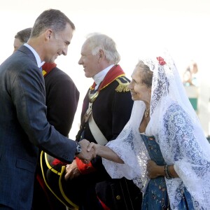 Le roi Felipe VI et la reine Letizia d'Espagne ont entamé leur visite officielle aux Etats-Unis, le 15 septembre 2015, à Mount Vernon, ancienne résidence et lieu de sépulture du premier président des Etats-Unis, George Washington.