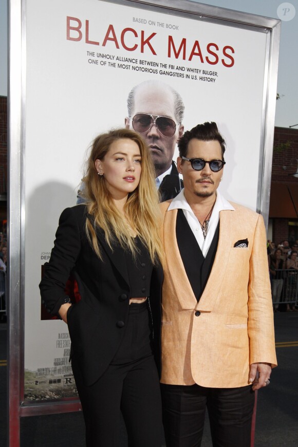 Johnny Depp et Amber Heard à Brookline, Massachusetts, le 15 septembre 2015.