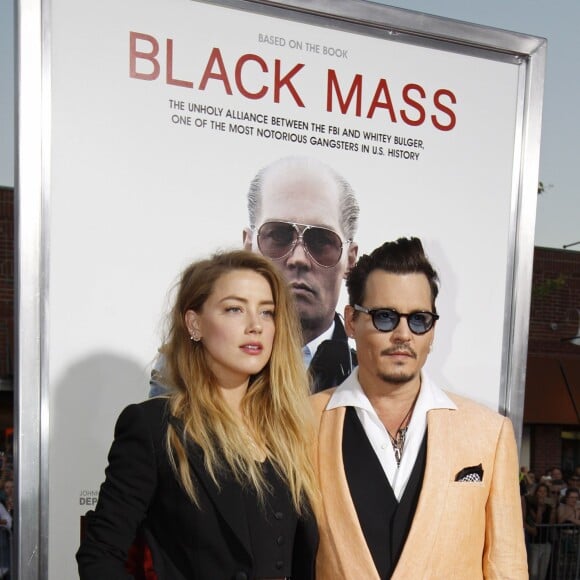 Johnny Depp et Amber Heard à Brookline, Massachusetts, le 15 septembre 2015.