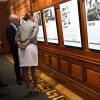 La princesse héritière Victoria de Suède, enceinte de son deuxième enfant, rendait hommage à Folke Bernadotte lors du vernissage d'une exposition qui lui est dédiée à Stockholm, au Medelhavsmuseet, le 17 septembre 2015