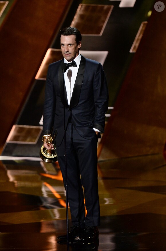Jon Hamm récompensé lors de la 67e cérémonie des Emmy Awards à Los Angeles, le 20 septembre 2015