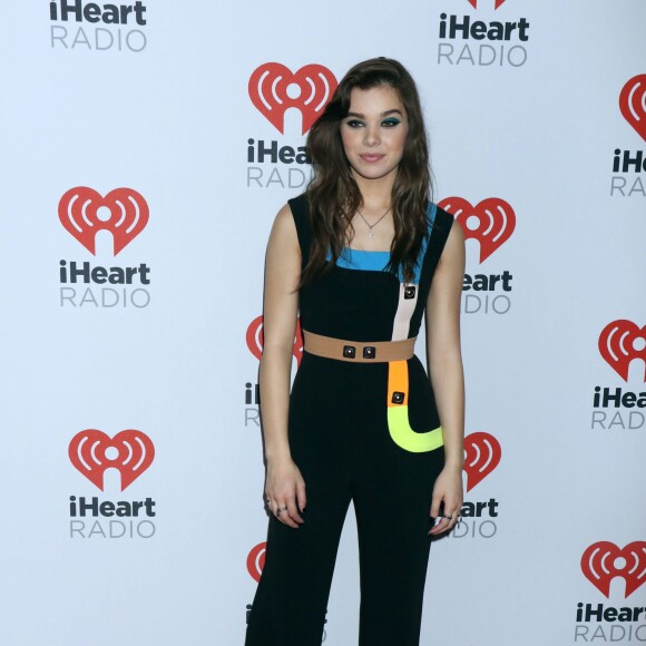 Hailee Steinfeld au 2ème jour du Festival de musique iHeartRadio à Las Vegas, le 19 septembre 2015