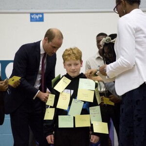Le prince William à l'académie Hammersmith à Londres pour soutenir la campagne Diana Award's Back2School Anti-bullying le 21 septembre 2015.