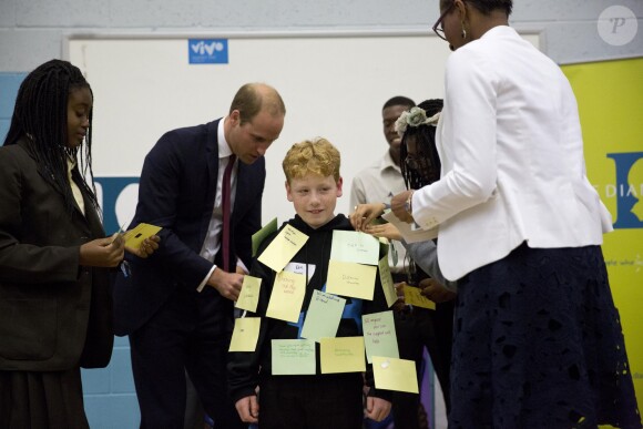 Le prince William à l'académie Hammersmith à Londres pour soutenir la campagne Diana Award's Back2School Anti-bullying le 21 septembre 2015.