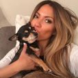 Jessica Burciaga et son chien / photo postée sur Instagram.