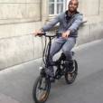 Lucas du PSG essaie un vélo chez VELAIR