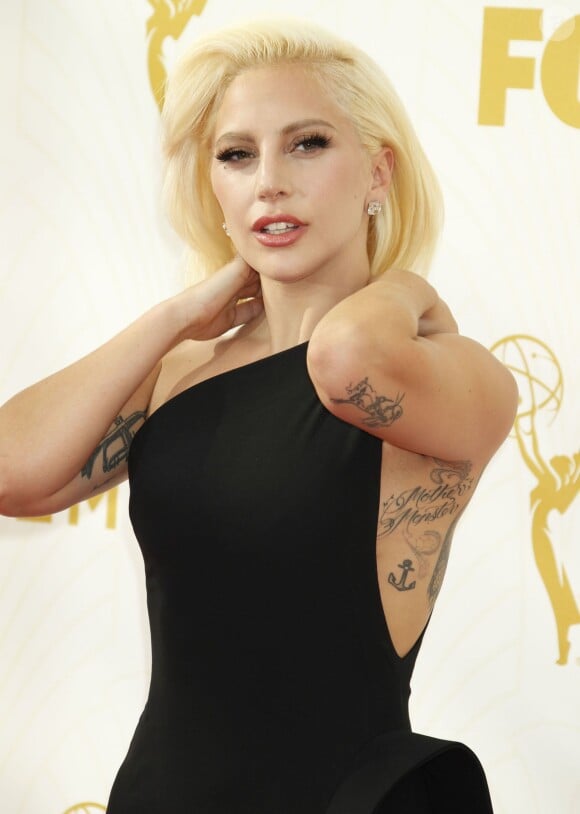 Lady Gaga - La 67ème cérémonie annuelle des Emmy Awards au Microsoft Theatre à Los Angeles, le 20 septembre 2015.