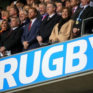 Le prince Harry lors de France - Canada au Mondial de rugby à Milton Keynes le 1er octobre 2015