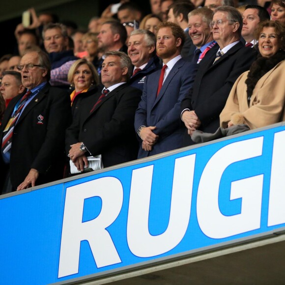 Le prince Harry lors de France - Canada au Mondial de rugby à Milton Keynes le 1er octobre 2015