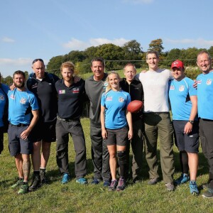 Le prince Harry a effectué le 30 septembre 2015 une marche d'une trentaine de kilomètres dans les environs de Shrewsbury et jusqu'au château de Ludlow avec six blessés de guerre dans le cadre de la Walk of Britain organisée par l'association Walking with the Wounded qu'il parraine.