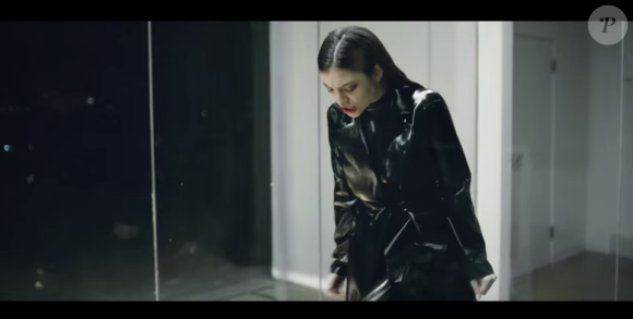 Lorde dans le clip de Magnets, de Disclosure, extrait de l'album Caracal. 2015.