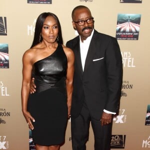 Angela Bassett et son mari Courtney B. Vance à la première de «American Horror Story» à Los Angeles, le 3 octobre 2015