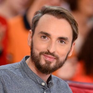 Christophe Willem - Enregistrement de l'émission Vivement Dimanche à Paris le 30 septembre 2015.