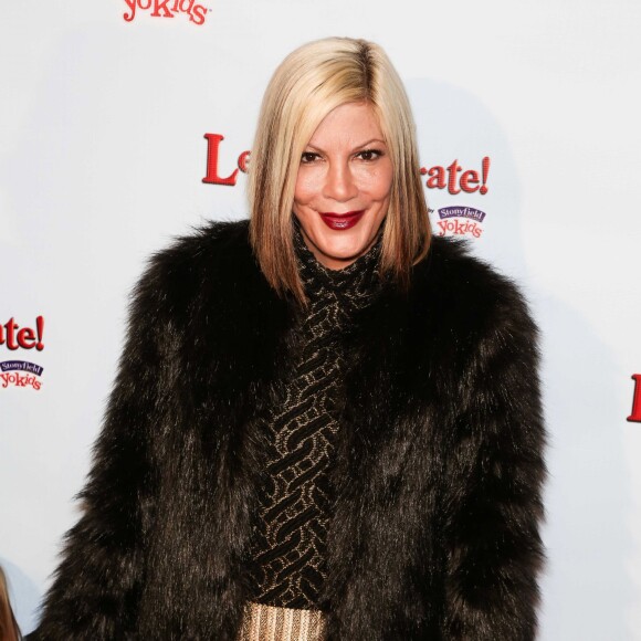 Tori Spelling à la soirée "Disney on Ice Let's Celebrate!" à Los Angeles, le 11 décembre 2014