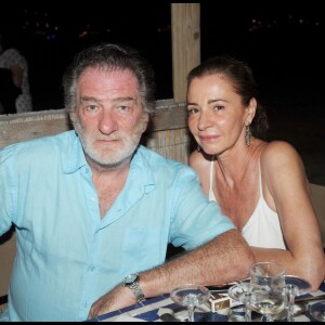Eddy Mitchell et son épouse Muriel à Saint-Tropez le 5 août 2008.