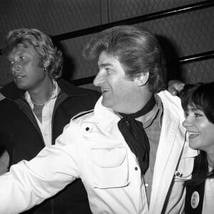 Archives - Johnny Hallyday, Eddy Mitchell et sa femme Muriel - Anniversaire de la création du Golf Drouot, le 14 novembre 1980.