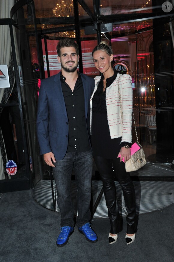 Exclusif - Hugo Bonneval et sa compagne Tatiana Golovin - Dîner de gala au profit de la Fondation ARC pour la recherche contre le cancer du sein à l'hôtel Peninsula à Paris le 1er octobre 2015.