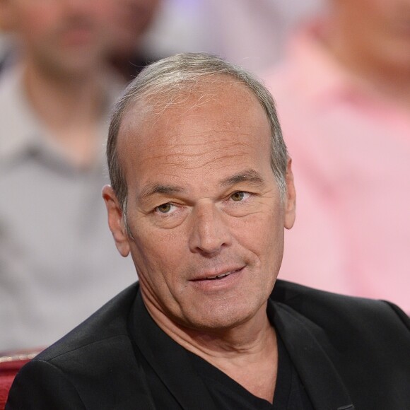 Laurent Baffie - Enregistrement de l'émission "Vivement Dimanche" consacrée à Jean-Marie Bigard, au Studio Gabriel à Paris le 7 octobre 2015. Diffusion le 11 octobre 2015 sur France 2.