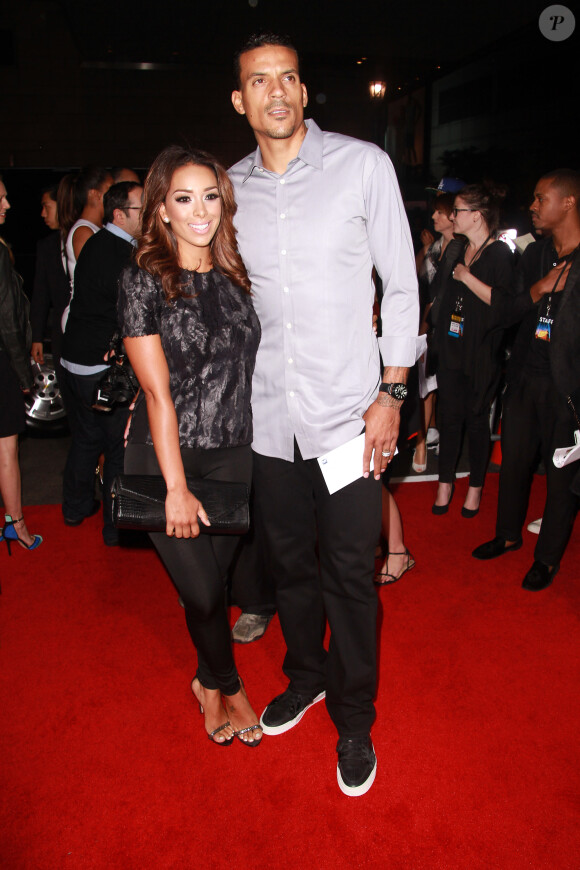 Matt Barnes et sa femme Gloria Govan, lors de la première de 'Destination Love' au Regal Cinemas L.A. Live de Los Angeles, le 25 septembre 2013