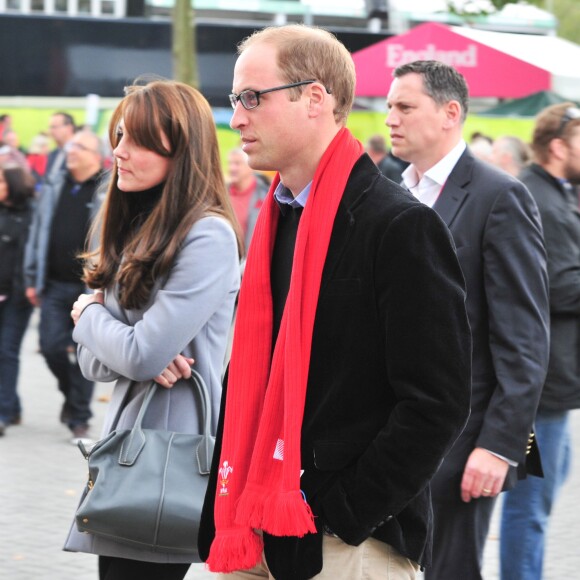 Le prince William et Kate Middleton arrivent à Twickenham Stadium pour le match Australie-Pays de Galles, le 10 octobre 2015