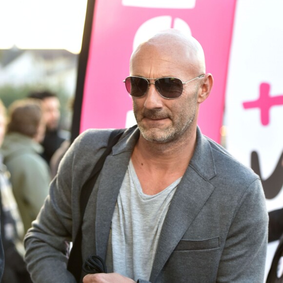 Fabien Barthez lors d'un match de charité avec le Variétés Club de France au profit de l'association + de Vie au stade Léo Lagrange de Poissy le 12 octobre 2015