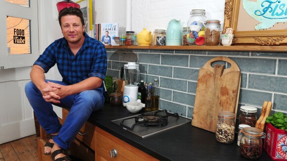 Jamie Oliver cambriolé : Les voleurs repartent avec un bien maigre butin !