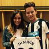 Florian Thauvin et Charlotte Pirroni à Newcastle le 19 août 2015.