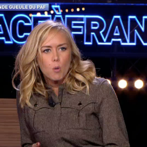 La chroniqueuse Enora Malagré s'exprime au sujet d'Elodie Gossuin sur le plateau de Face à France sur NRJ12, le 20 octobre 2015.