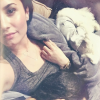 Demi Lovato et son chéri Wilmer Valderrama ainsi que leur chien depuis décédé / photo postée sur Instagram.