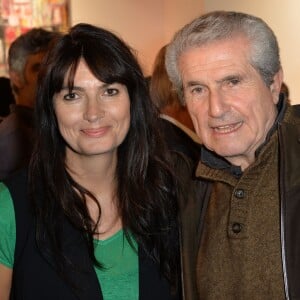 Claude Lelouch et sa compagne Valérie Perrin - Soirée d'inauguration de la Fiac 2015 organisée par Orange au Grand Palais à Paris, le 21 octobre 2015.