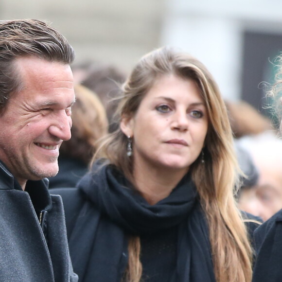 Benjamin Castaldi et sa compagne Aurore Aleman - Obsèques de Danièle Delorme en l'église de Saint-Germain-des Prés à Paris le 23 octobre 2015.