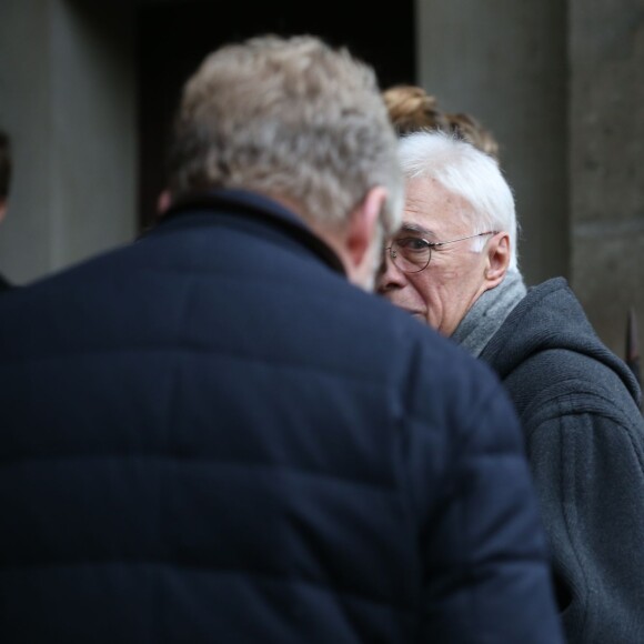 Guy Bedos - Obsèques de Danièle Delorme en l'église de Saint-Germain-des Prés à Paris le 23 octobre 2015.