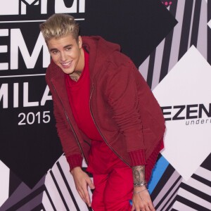 Justin Bieber lors des MTV Europe Music Awards 2015 au Mediolanum Forum. Milan, le 25 octobre 2015.